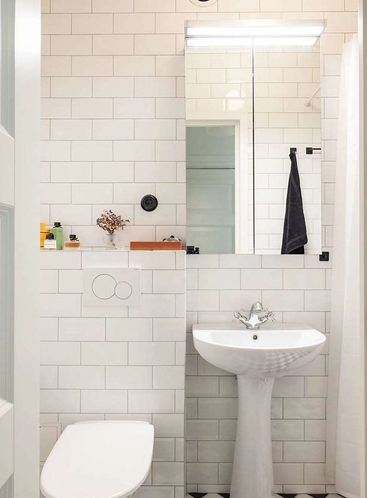 salle de bain lumineux deux-pièces 44m2 
