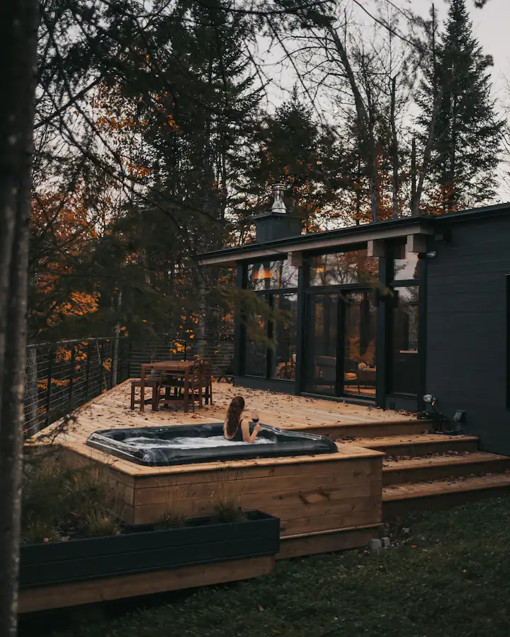 maison en bois Kabinhaus avec jacuzzi maison en bois Kabinhaus avec jacuzzi