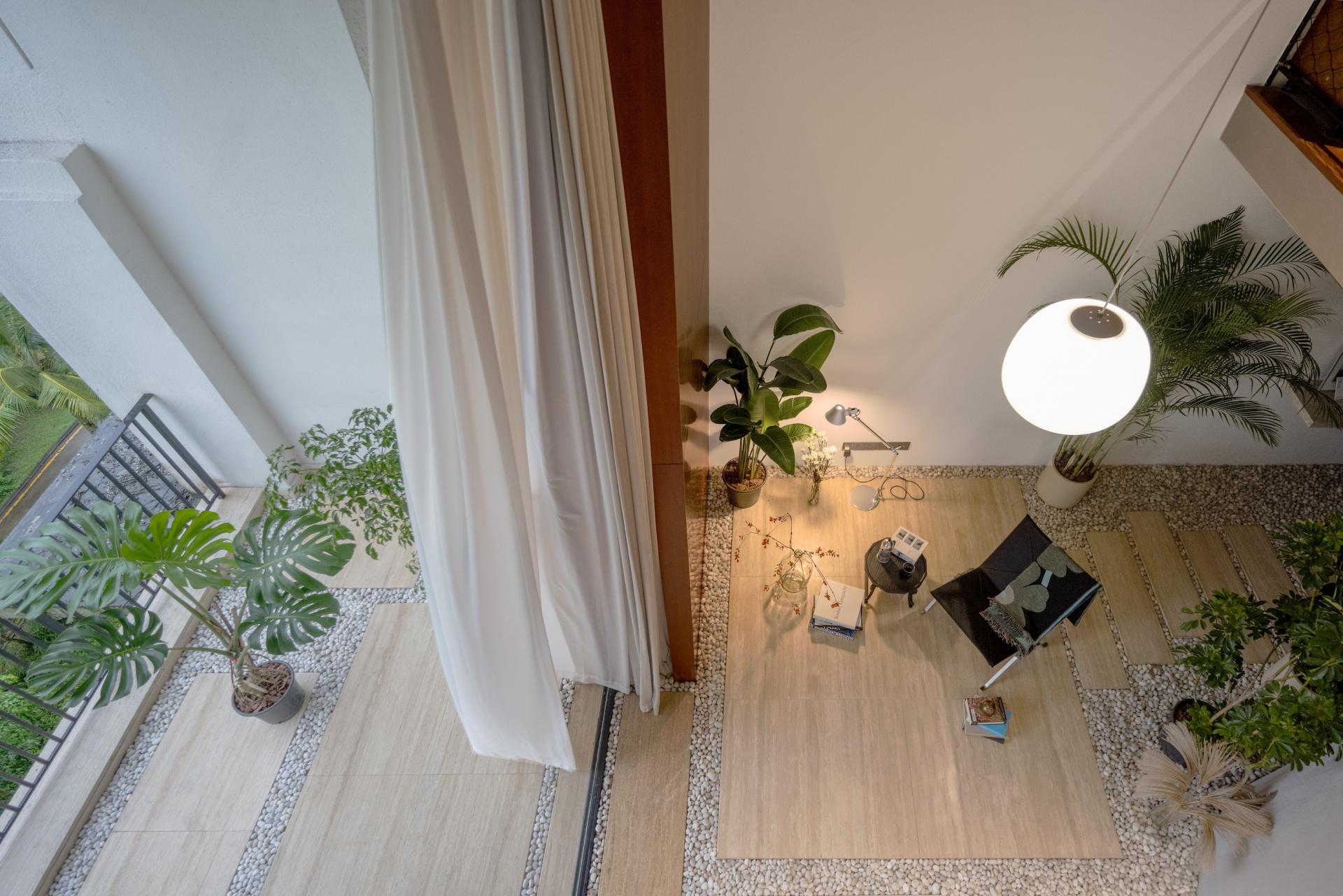 salon double hauteur décoration design