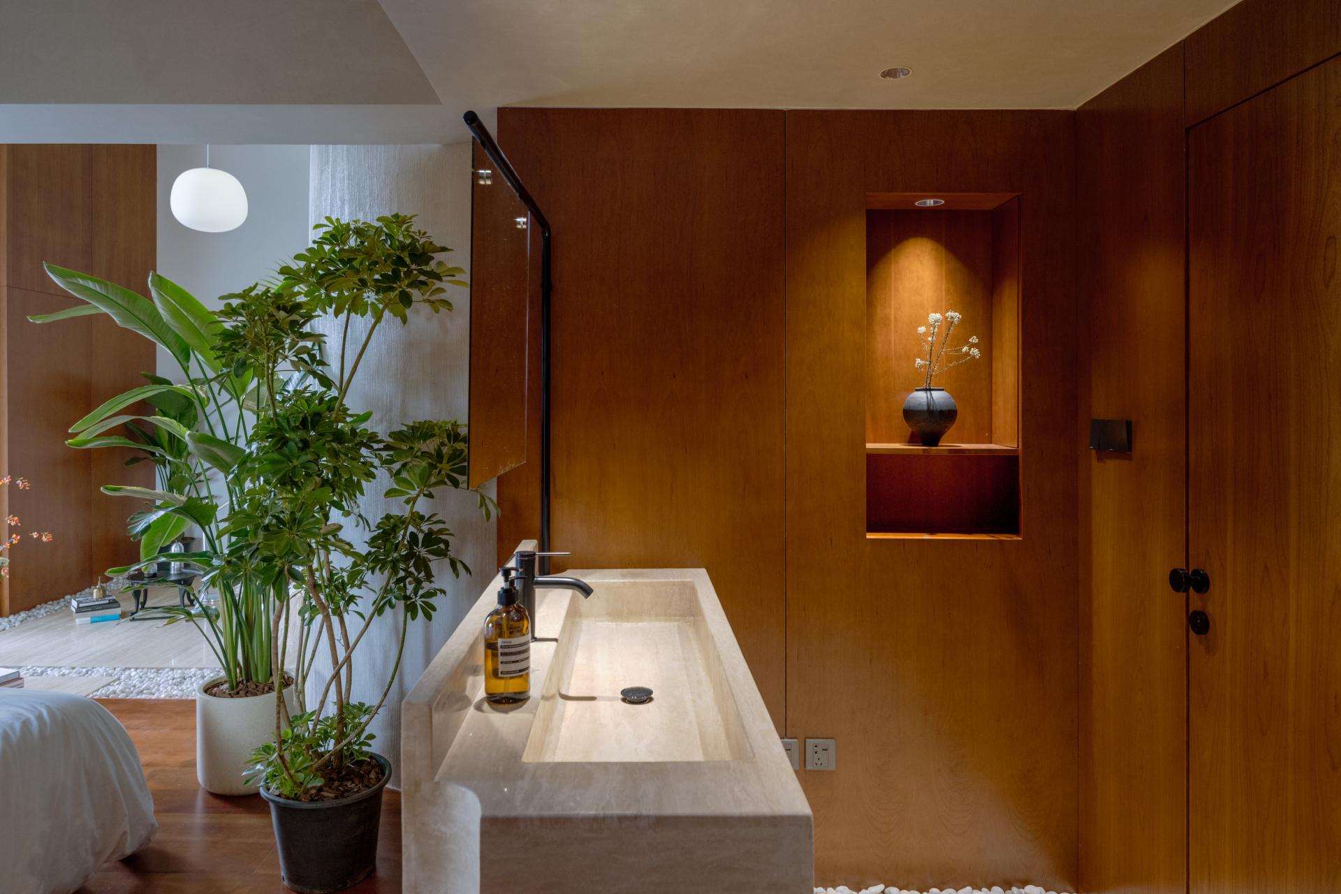 salle de bain mur bois