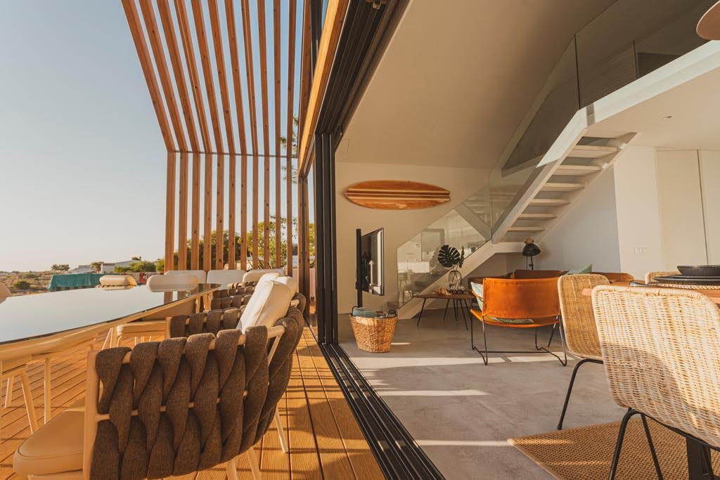 terrasse et salon maison en bois