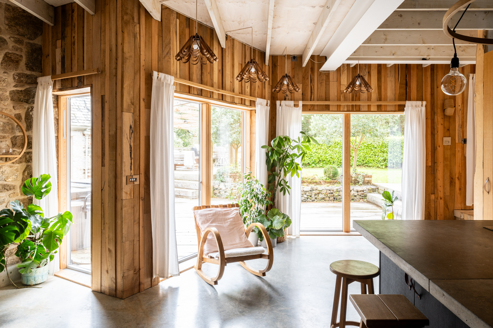 salon mur en bois maison architecte salon mur en bois maison architecte