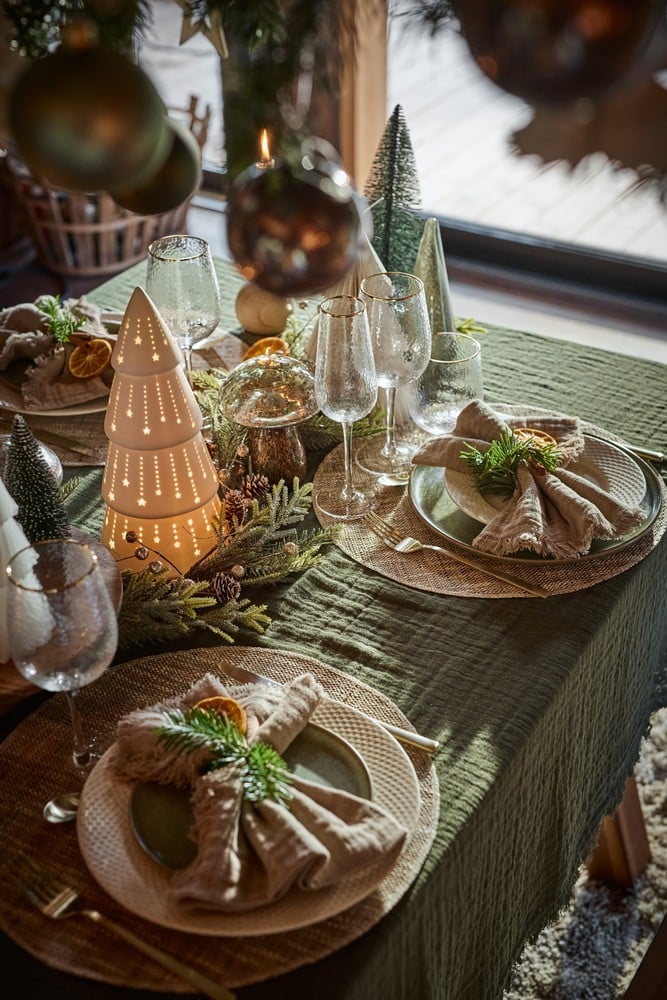 table de fête décoration verte