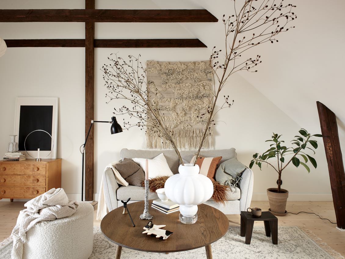 salon avec poutres décoration scandinave