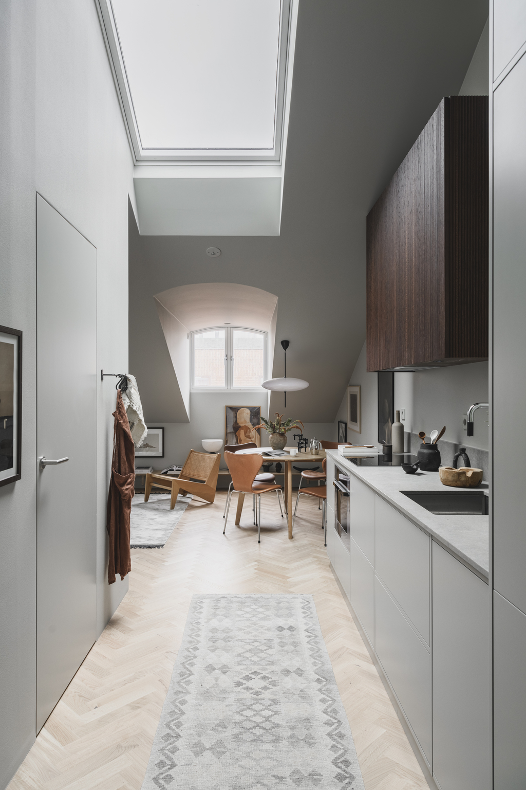 cuisine grise avec velux décoration design cuisine grise avec velux décoration design