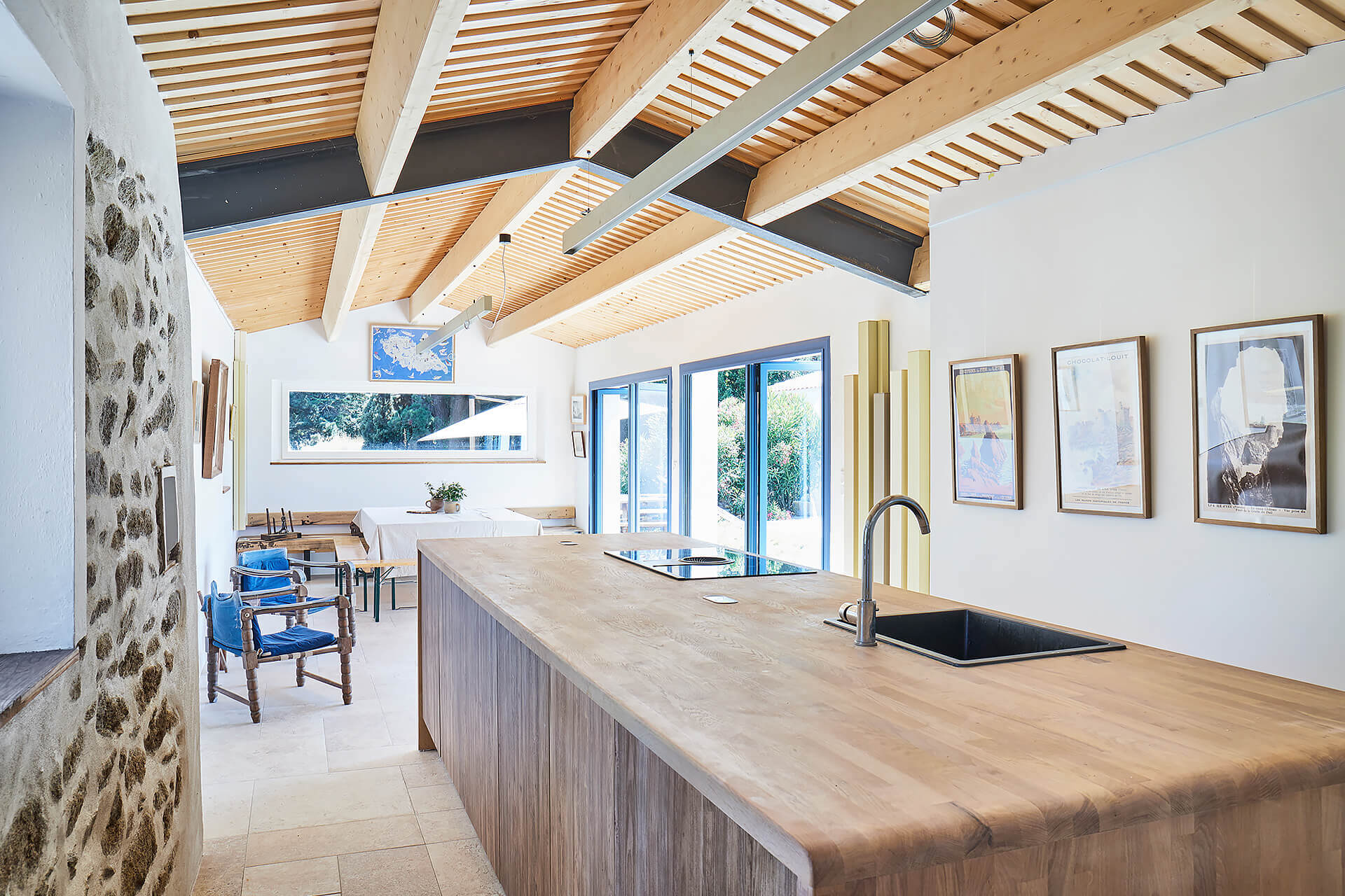 cuisine mur en pierres