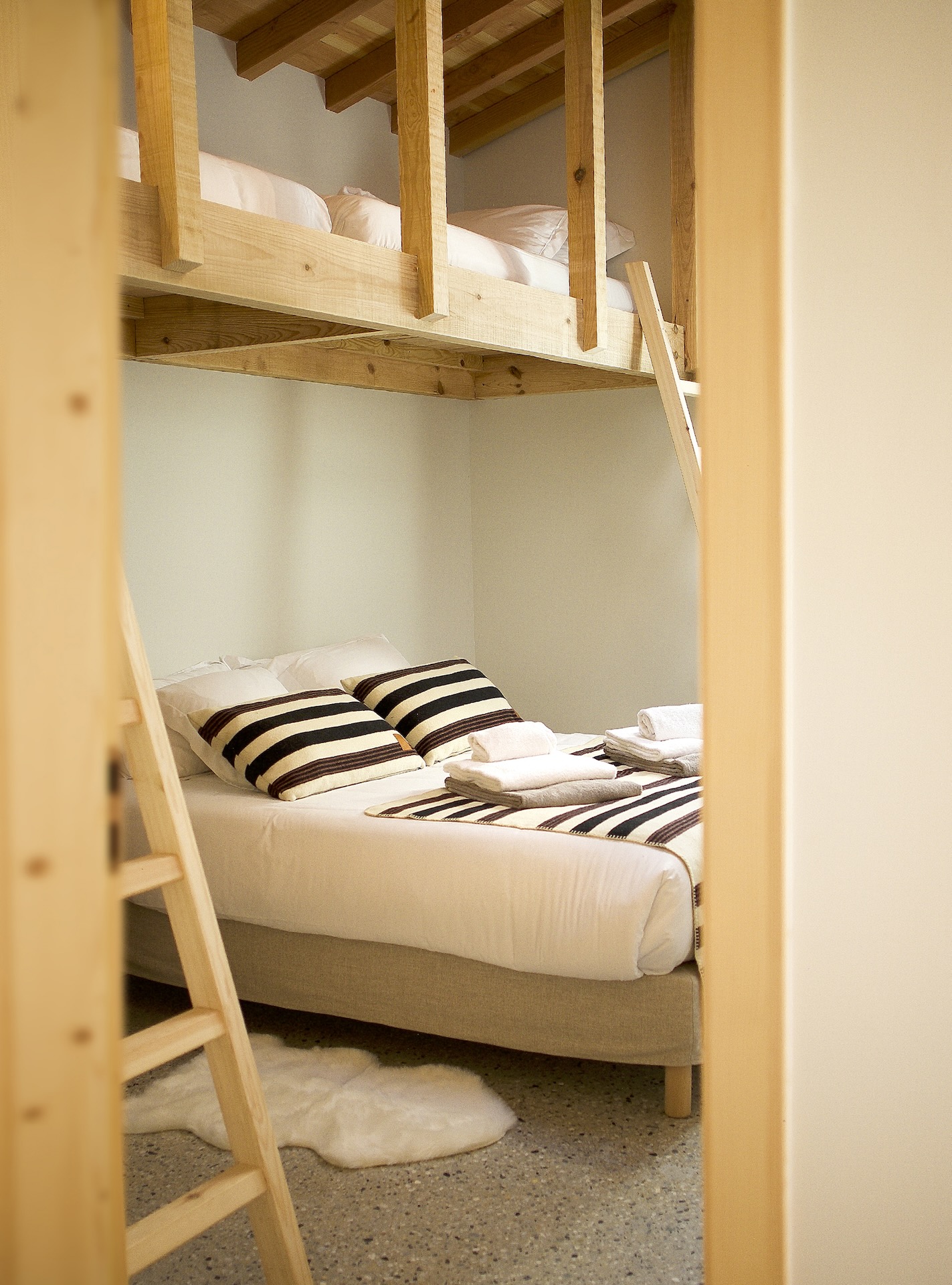 chambre décoration naturelle maison en bois Airial du Branasse Hossegor