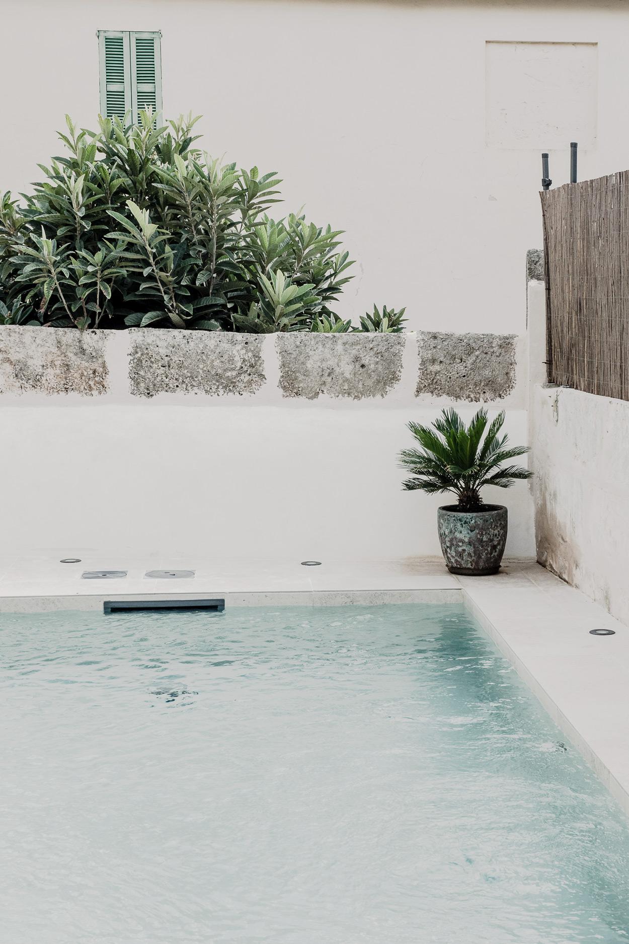 jardin douce maison de ville avec piscine Majorque