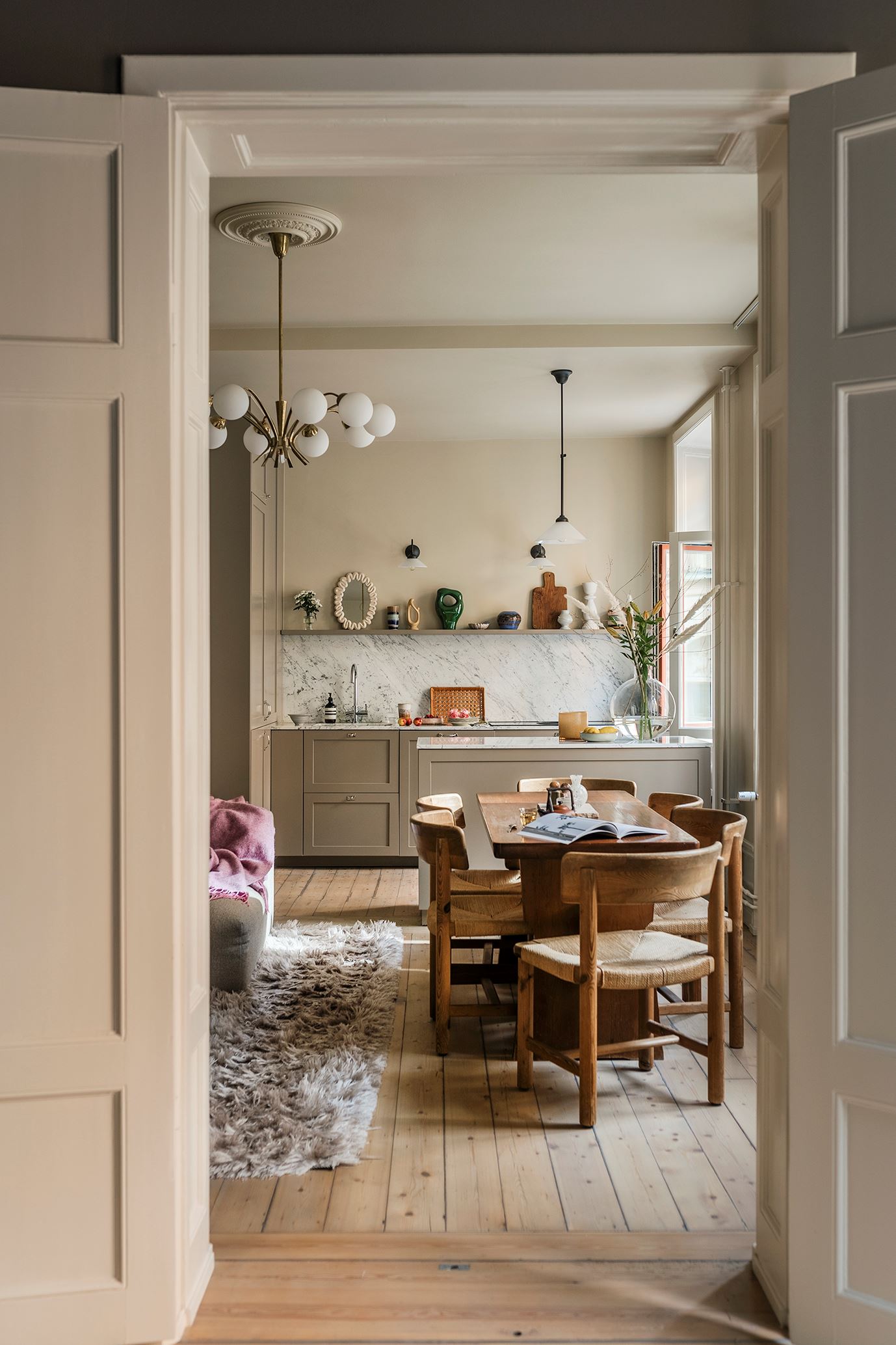 cuisine ouverte avec salle à manger décoration scandinave