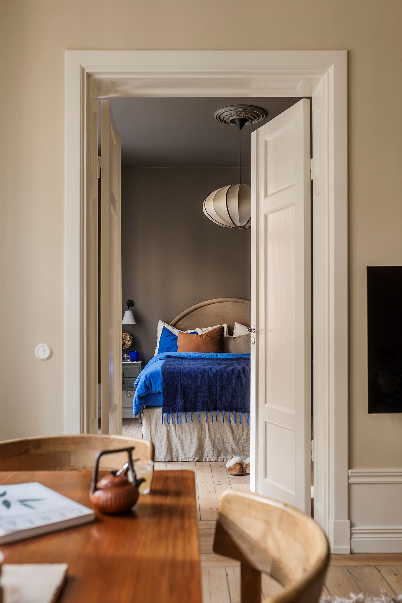 chambre avec double porte