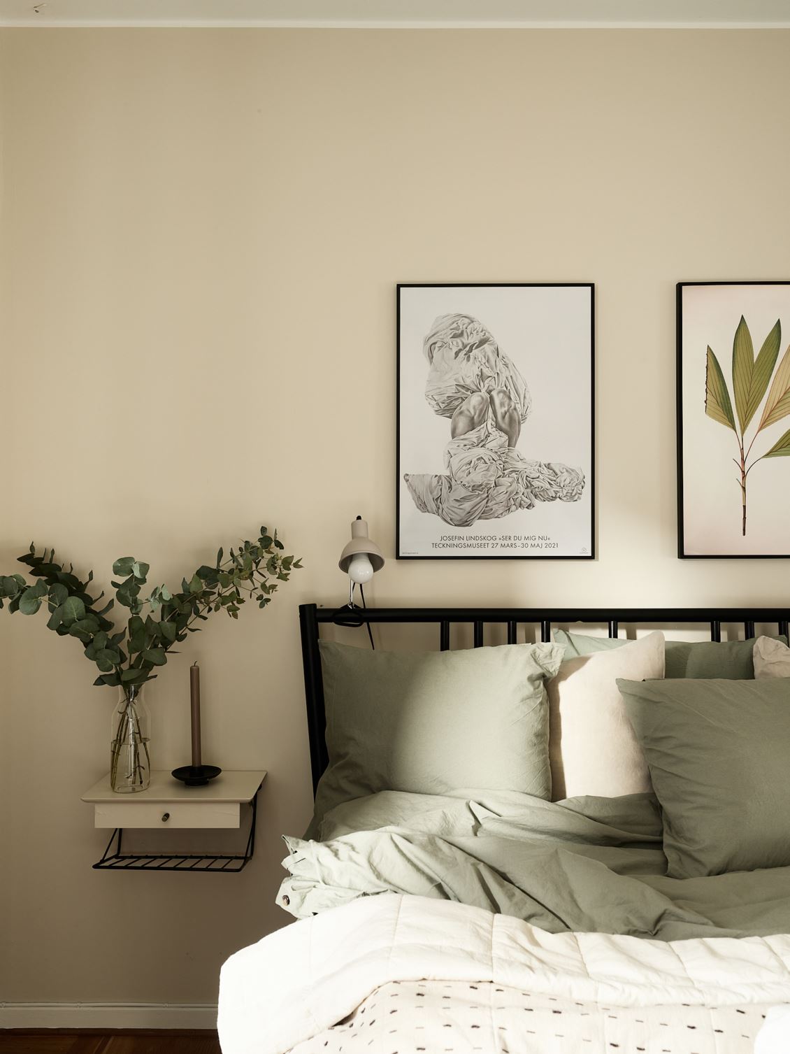 chambre décoration beige et verte