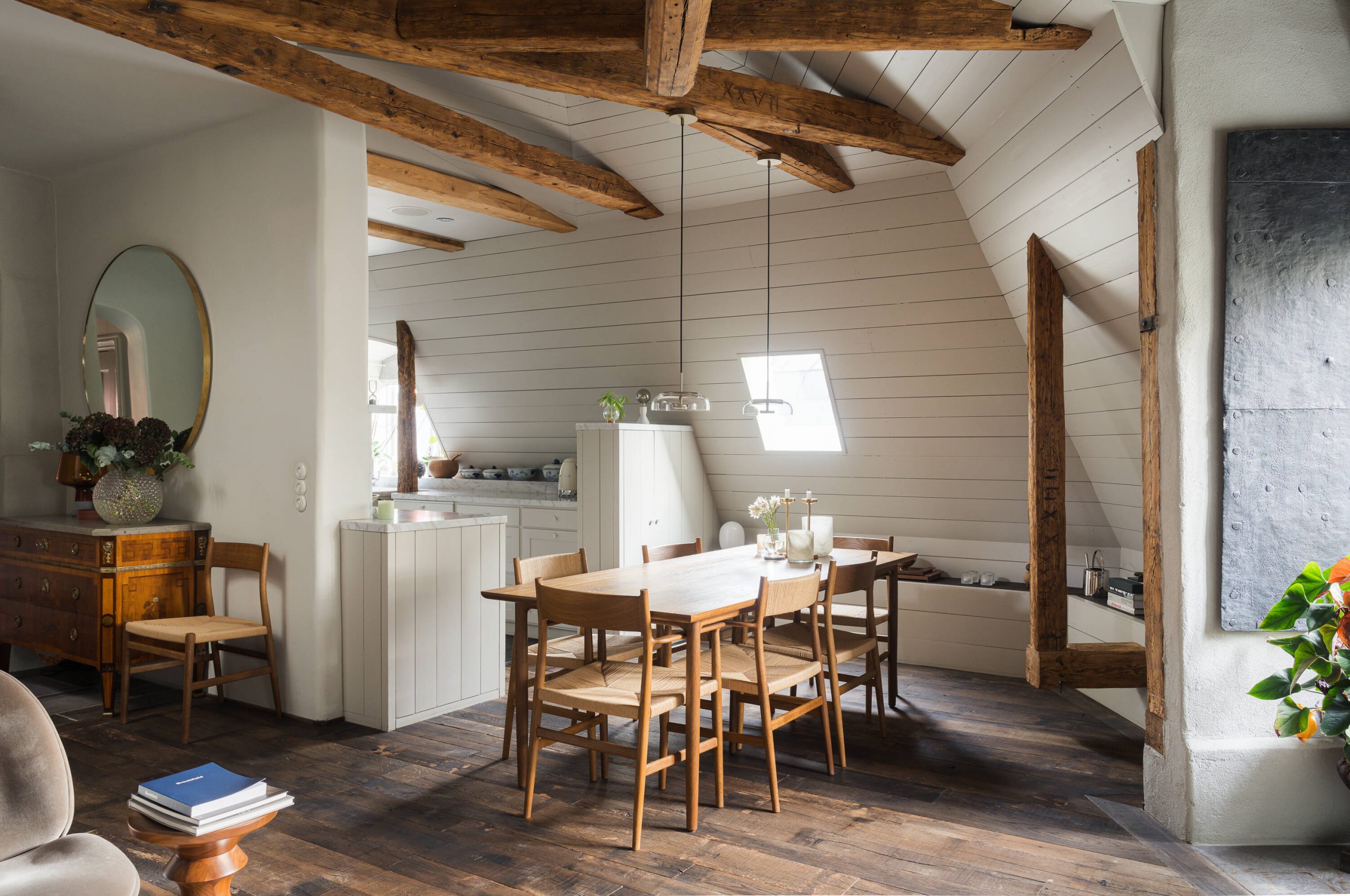 salon avec poutres décoration scandinave