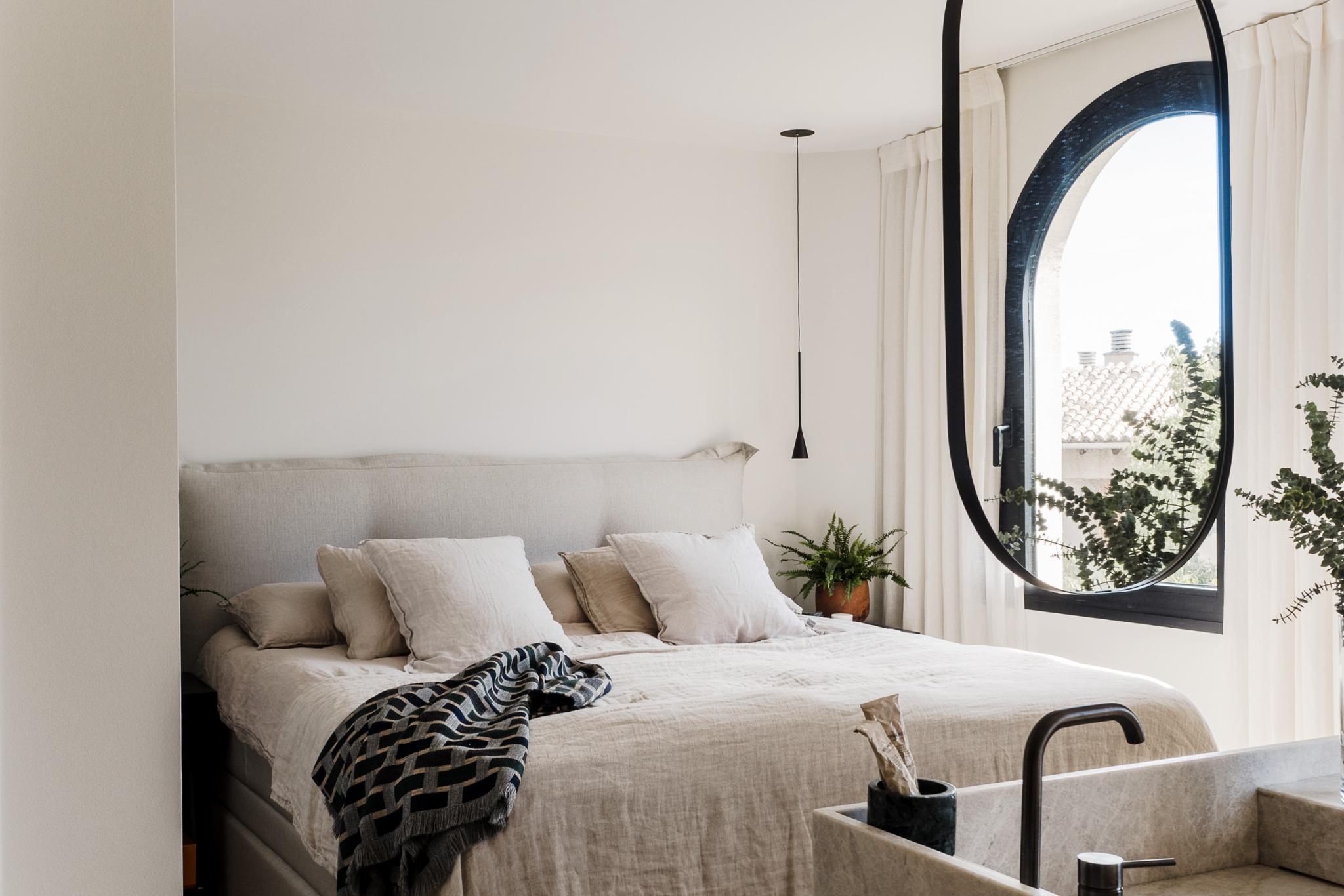 chambre monochrome décoration contemporaine