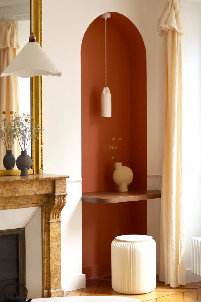 salon avec cheminée petit appartement haussmannien 42m2 Paris salon avec cheminée petit appartement haussmannien 42m2 Paris
