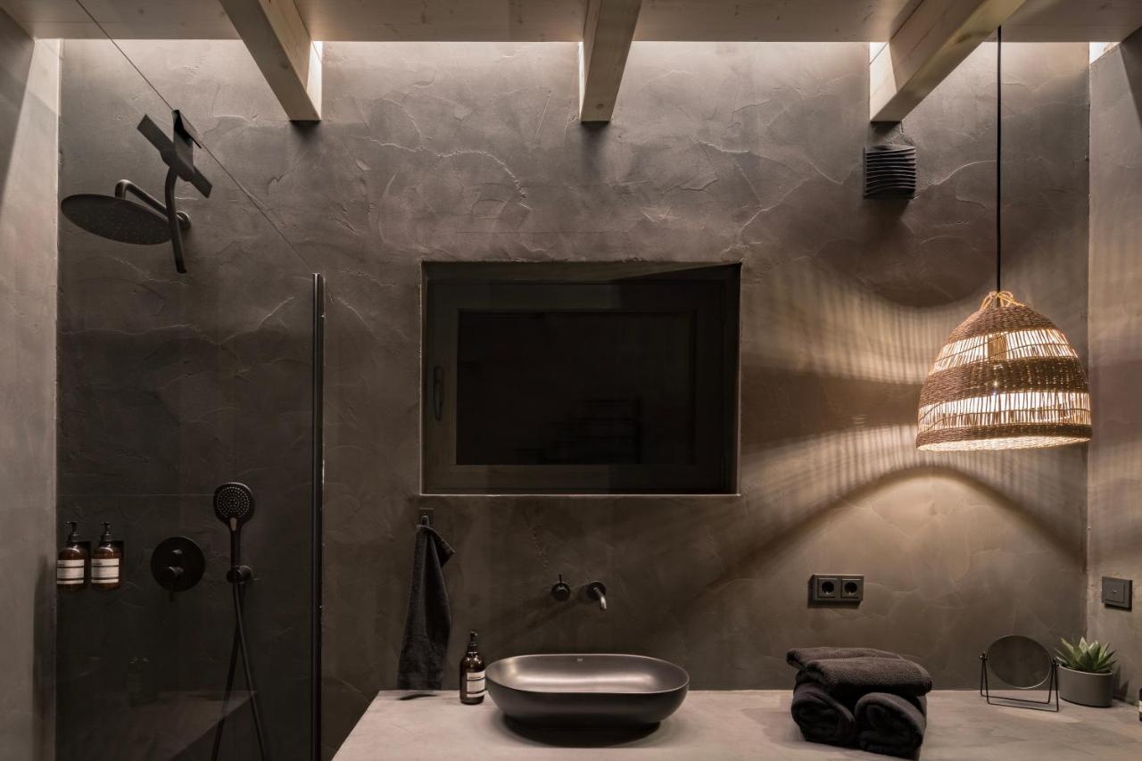 salle de bain grise et noire design salle de bain grise et noire design