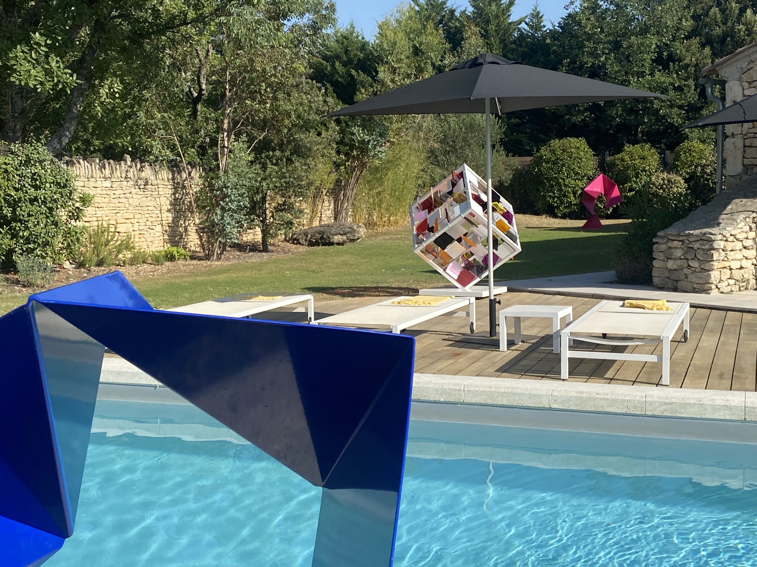 jardin avec piscine maison Elisabeth Von Wrede à Gordes