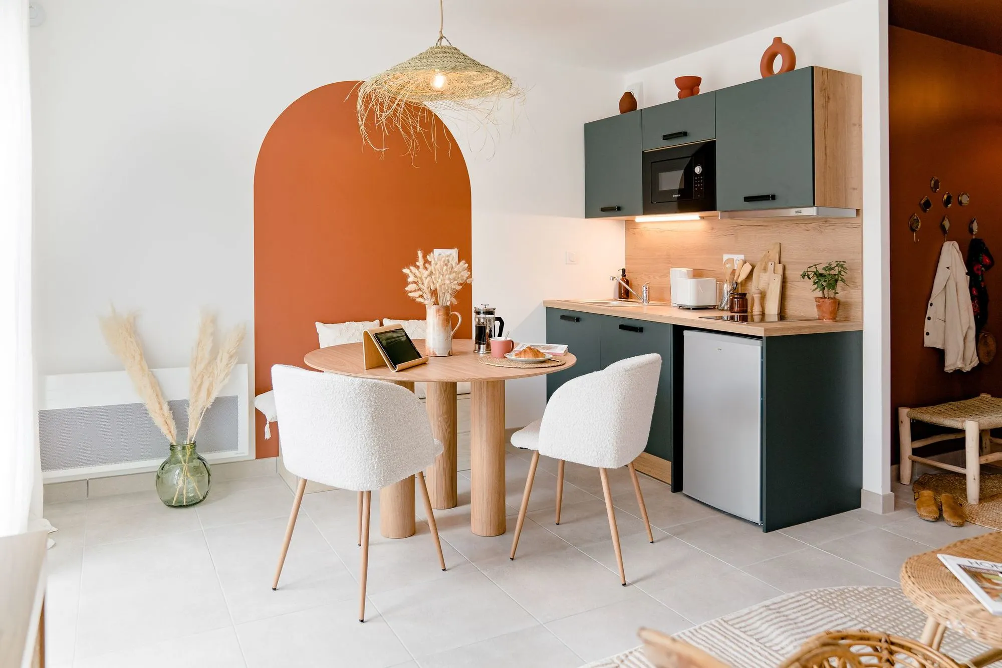 cuisine verte et terracotta studio 28m2 cuisine verte et terracotta studio 28m2