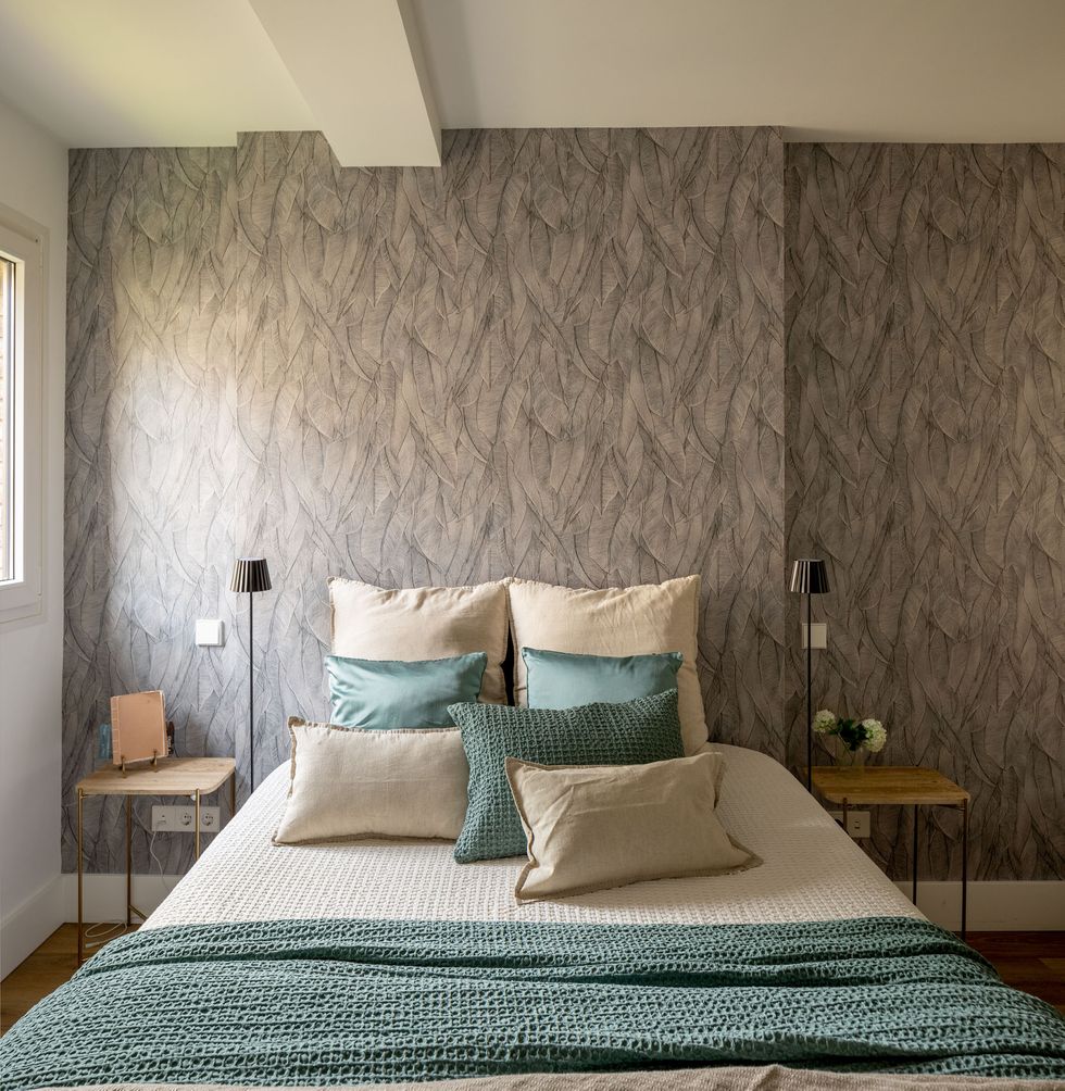 chambre avec papier-peint gris décoration contemporaine chambre avec papier-peint gris décoration contemporaine