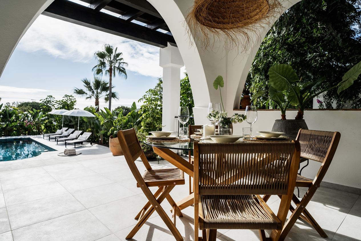 porche maison contemporaine à Marbella