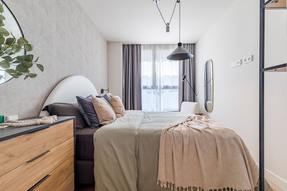 chambre mur gris décoration design