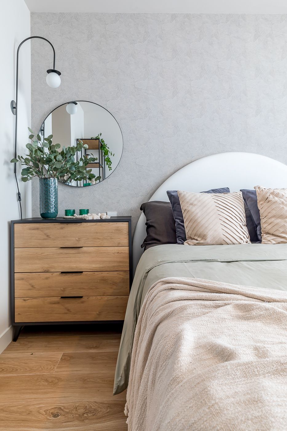 chambre mur gris décoration design