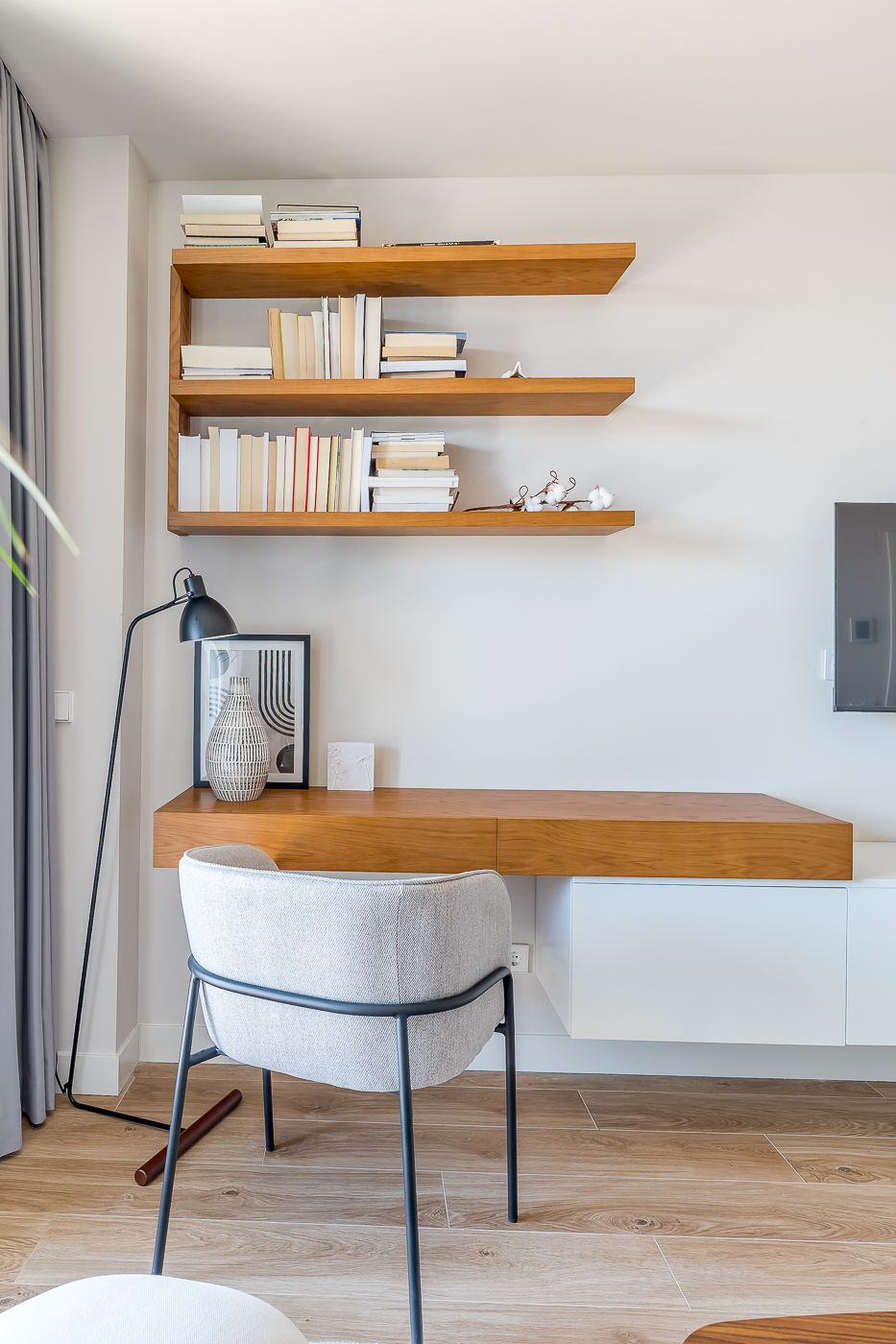 bureau dans salon