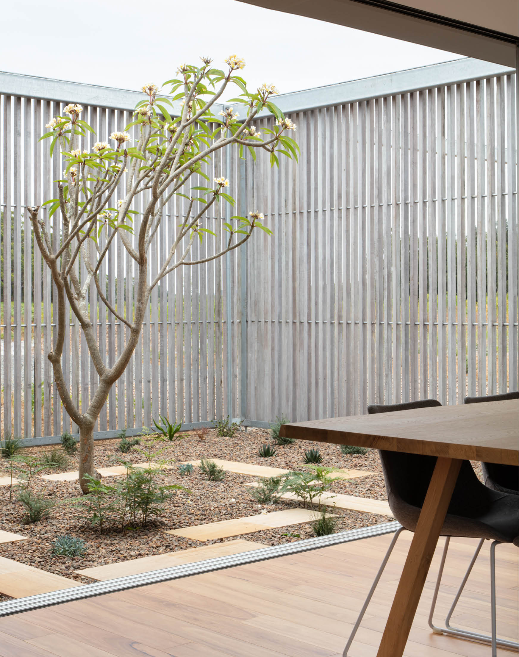 terrasse maison préfabriquée hors-réseaux en bois terrasse maison préfabriquée hors-réseaux en bois