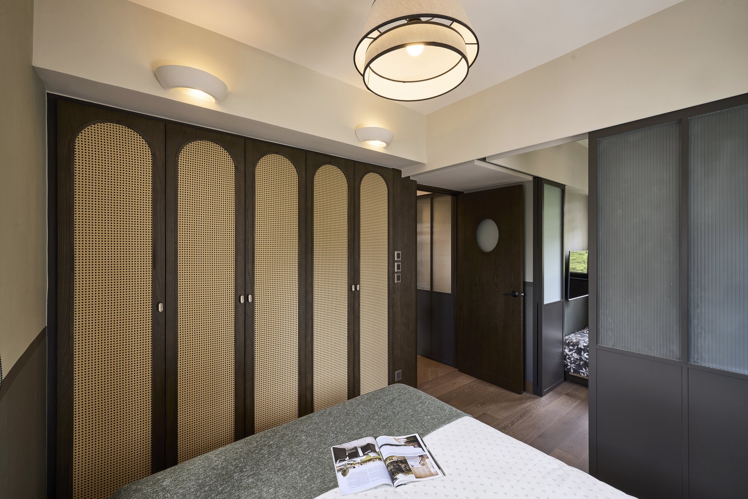 chambre avec placards cannage chambre avec placards cannage