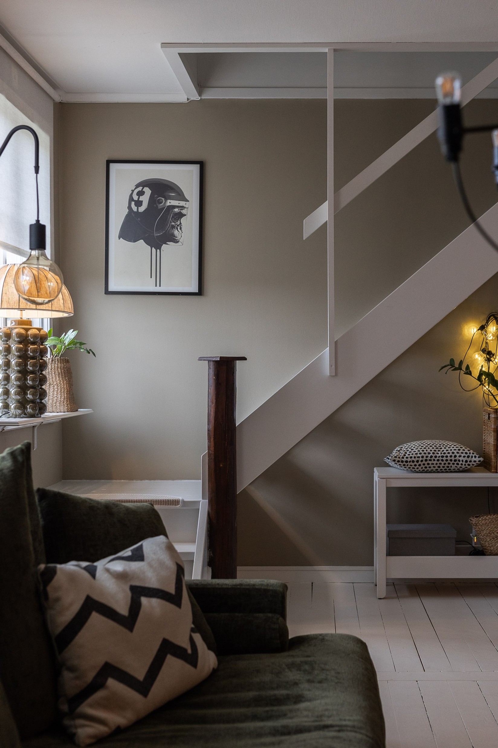 escalier blanc dans duplex décoration scandinave escalier blanc dans duplex décoration scandinave