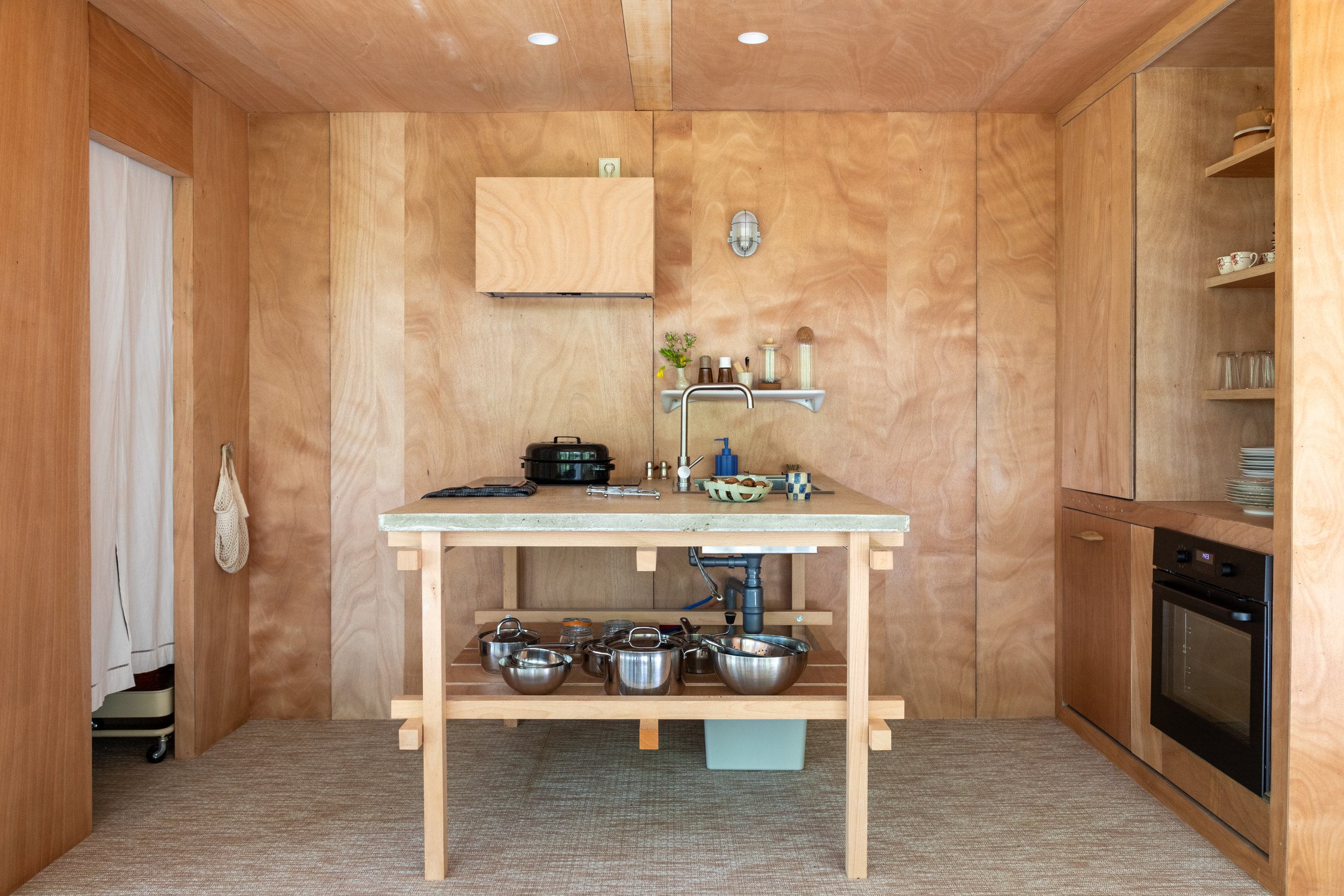 cuisine maison en bois contemporaine