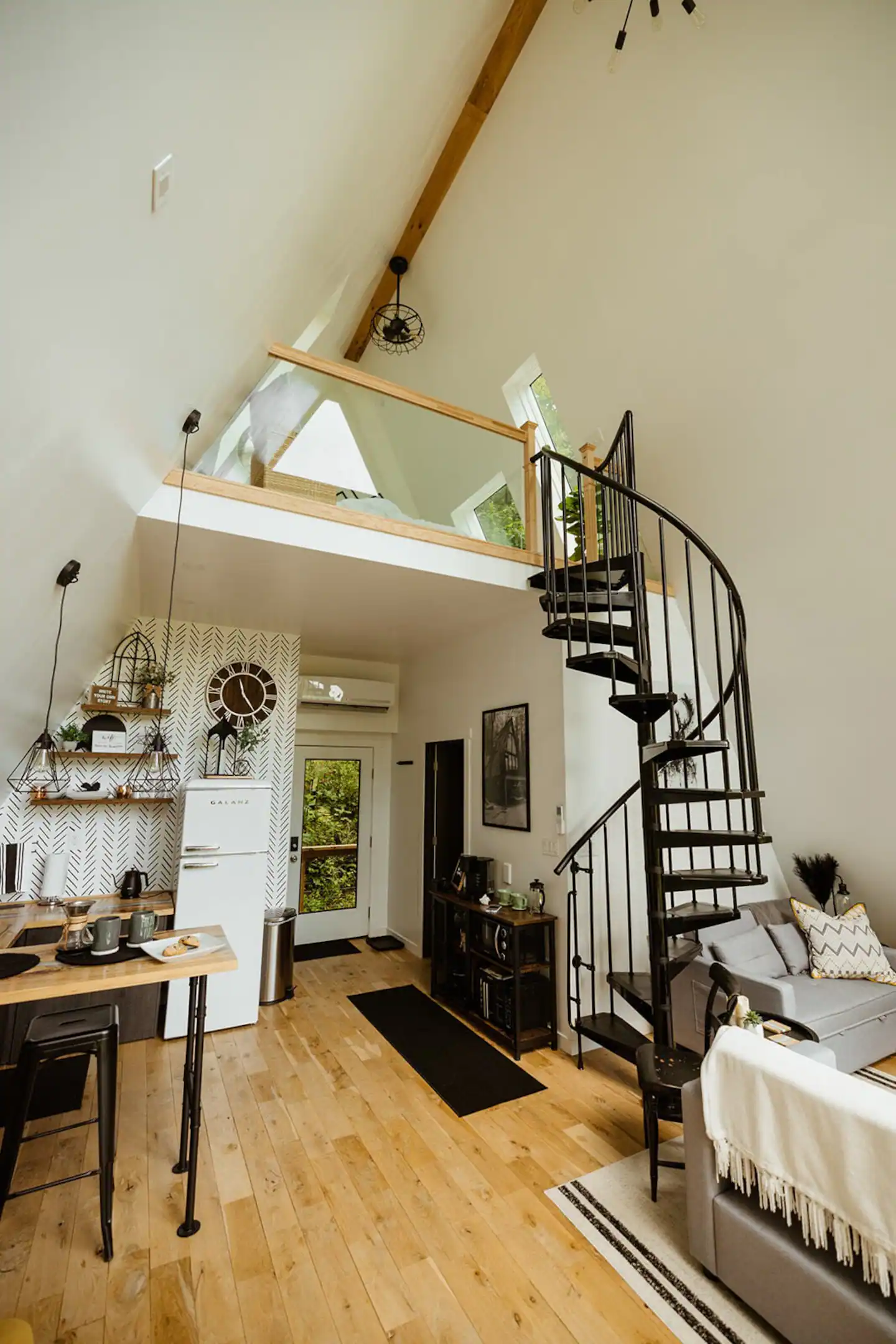 salon maison A-Frame
