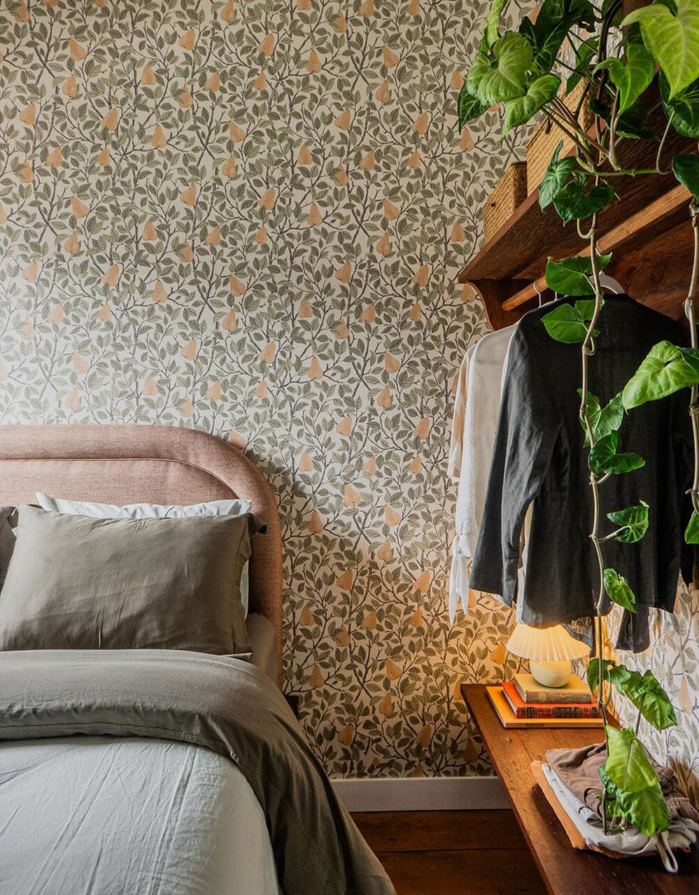 chambre avec papier-peint décoration rustique chic chambre avec papier-peint décoration rustique chic