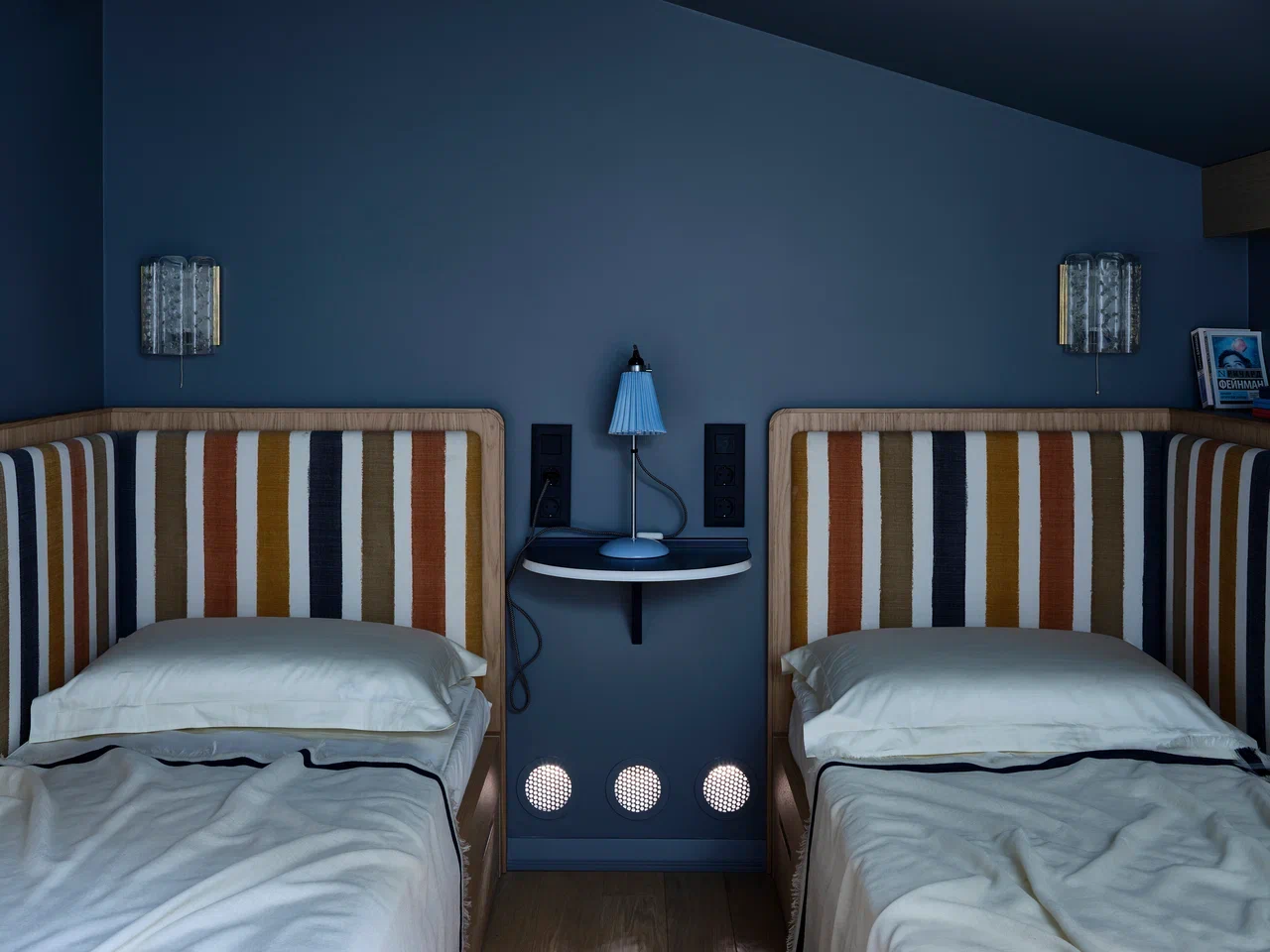 chambre décoration vintage bleue