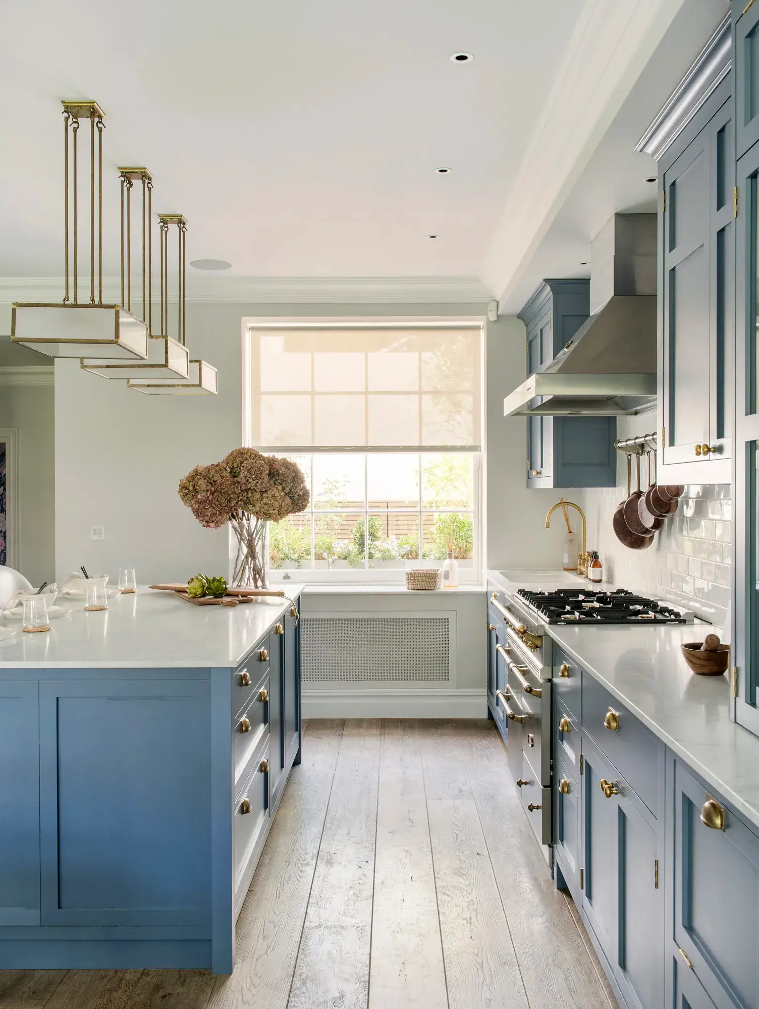 cuisine bleue shaker décoration contemporaine