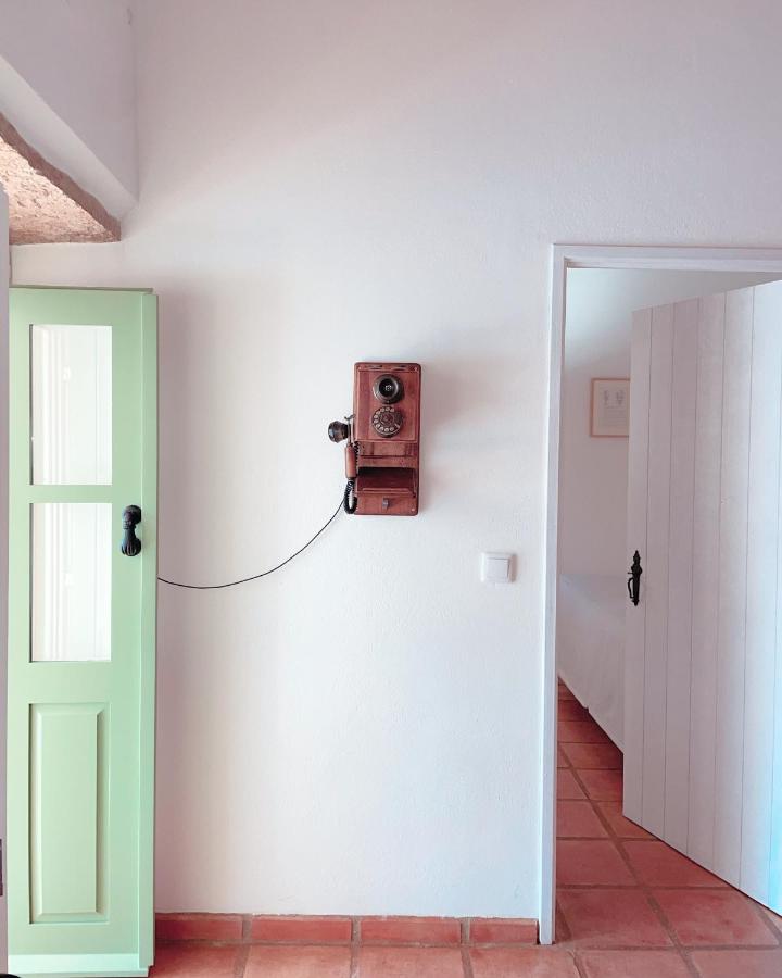 entrée décoration vintage maison de vacances au Portugal