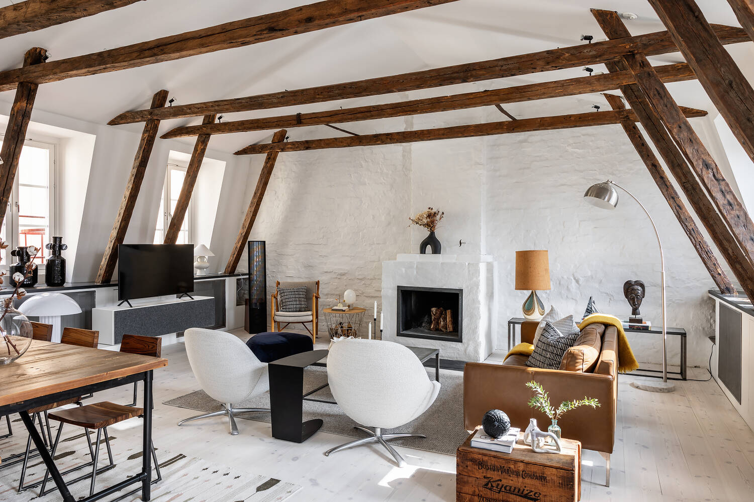 salon décoration scandinave appartement avec poutres salon décoration scandinave appartement avec poutres