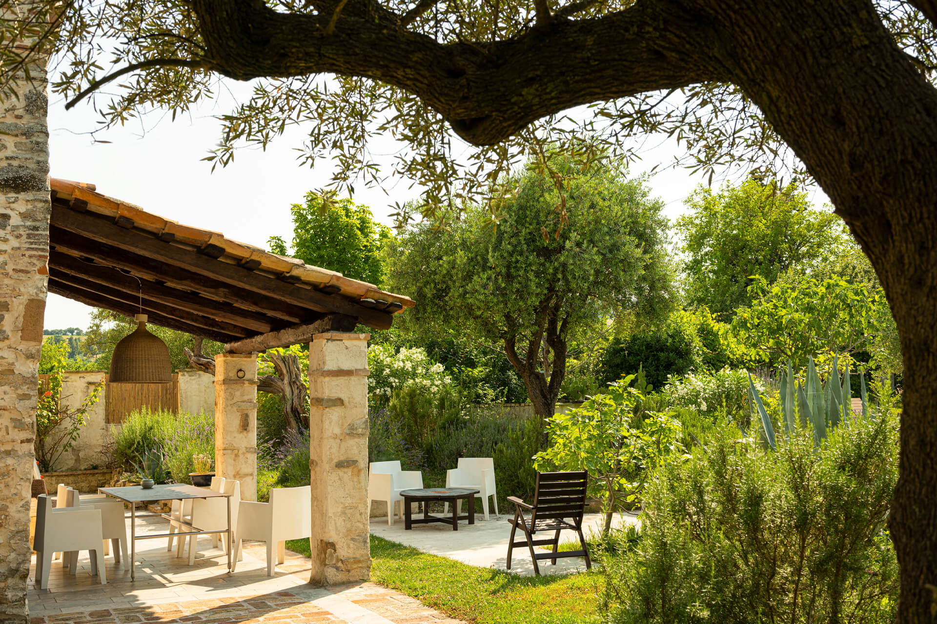 maison en pierres avec piscine Villa Mundi maison en pierres avec piscine Villa Mundi