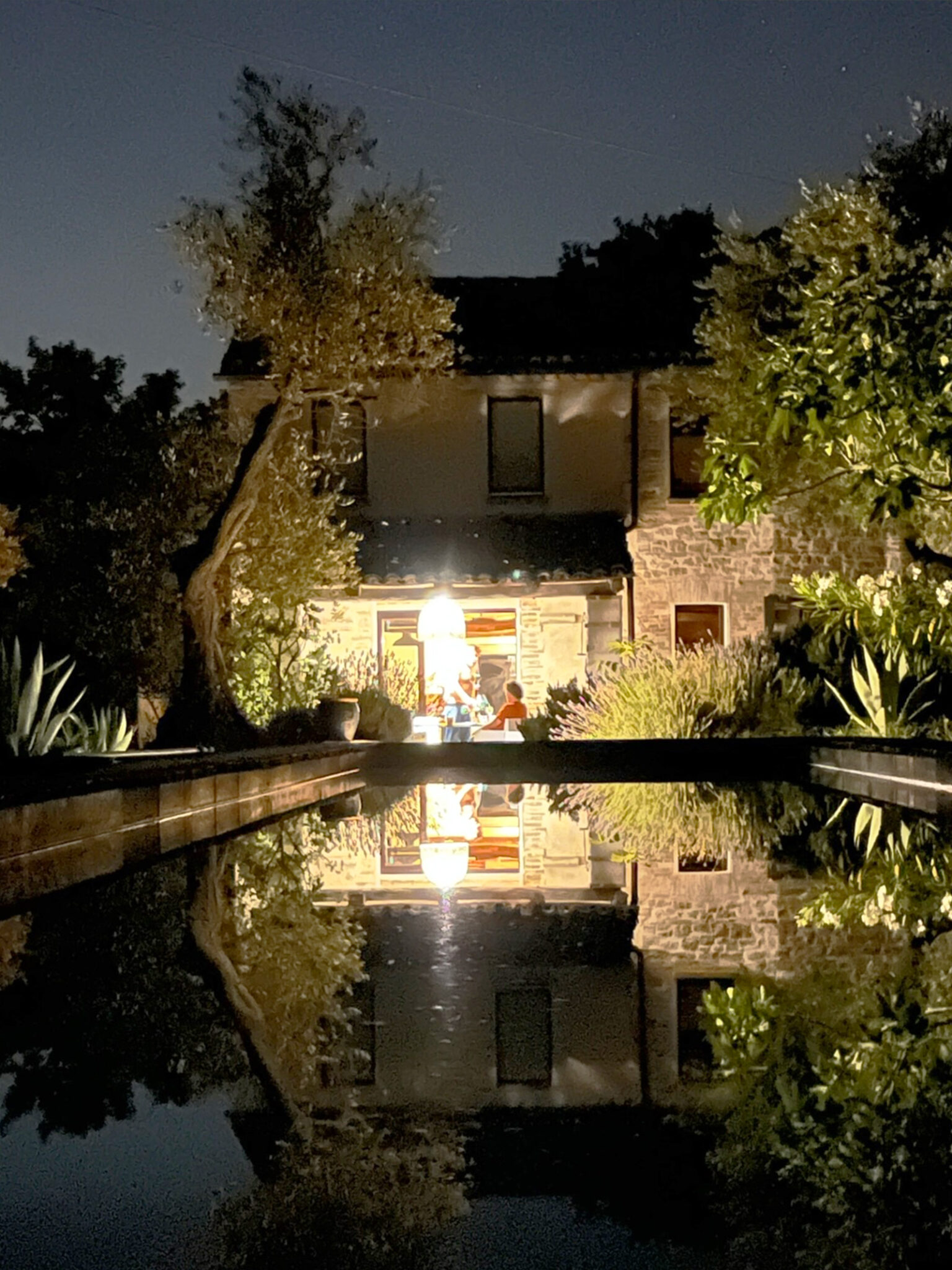 maison en pierres avec piscine Villa Mundi maison en pierres avec piscine Villa Mundi
