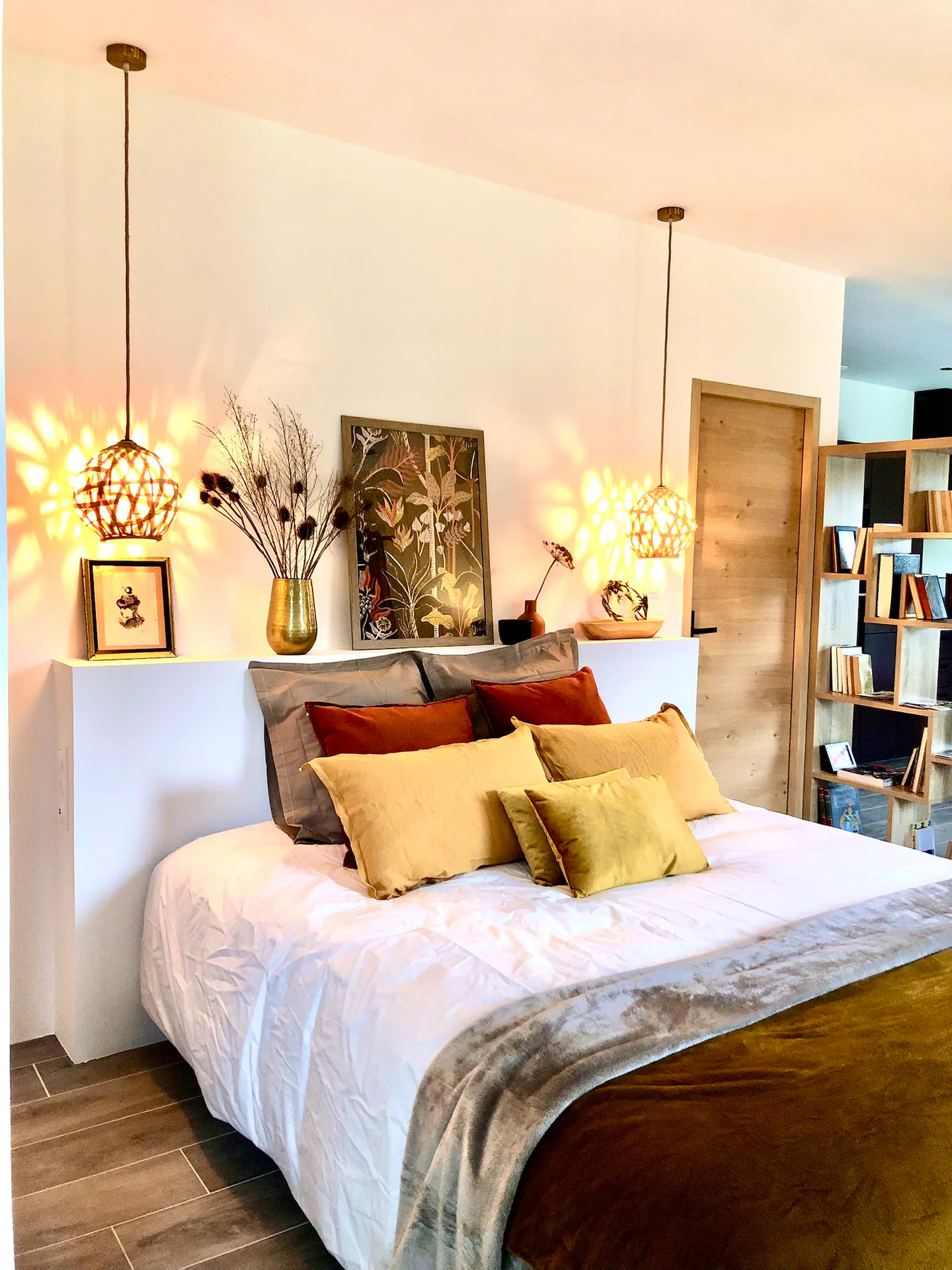 chambre petite maison en pierres sèches Provence façon mini loft chambre petite maison en pierres sèches Provence façon mini loft