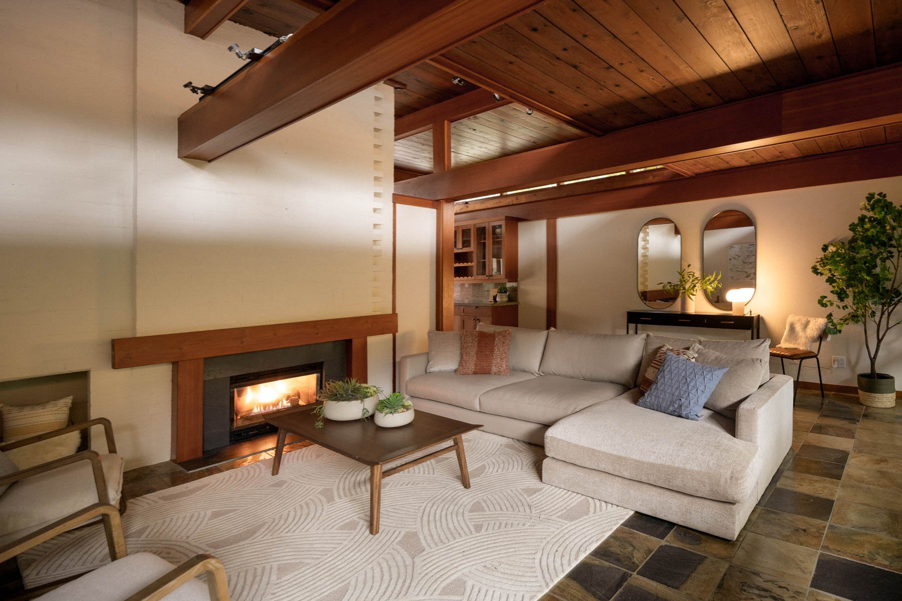 salon maison en bois The Lantern House
