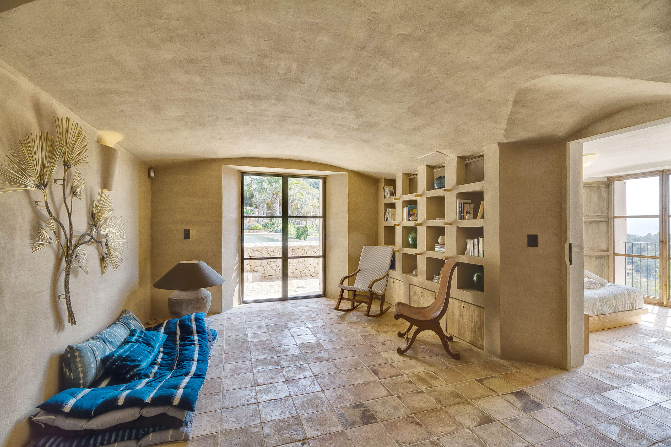 entrée avec plafond voûté maison en pierres Majorque Casa Pride entrée avec plafond voûté maison en pierres Majorque Casa Pride