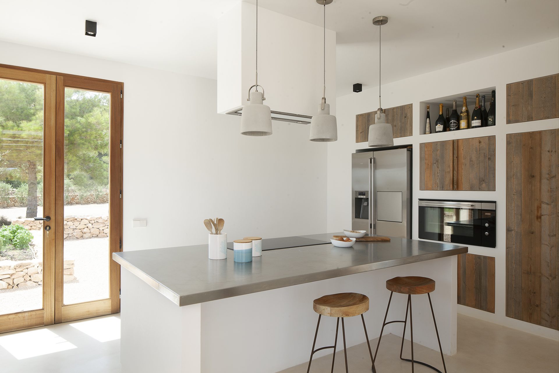 cuisine grise et bois