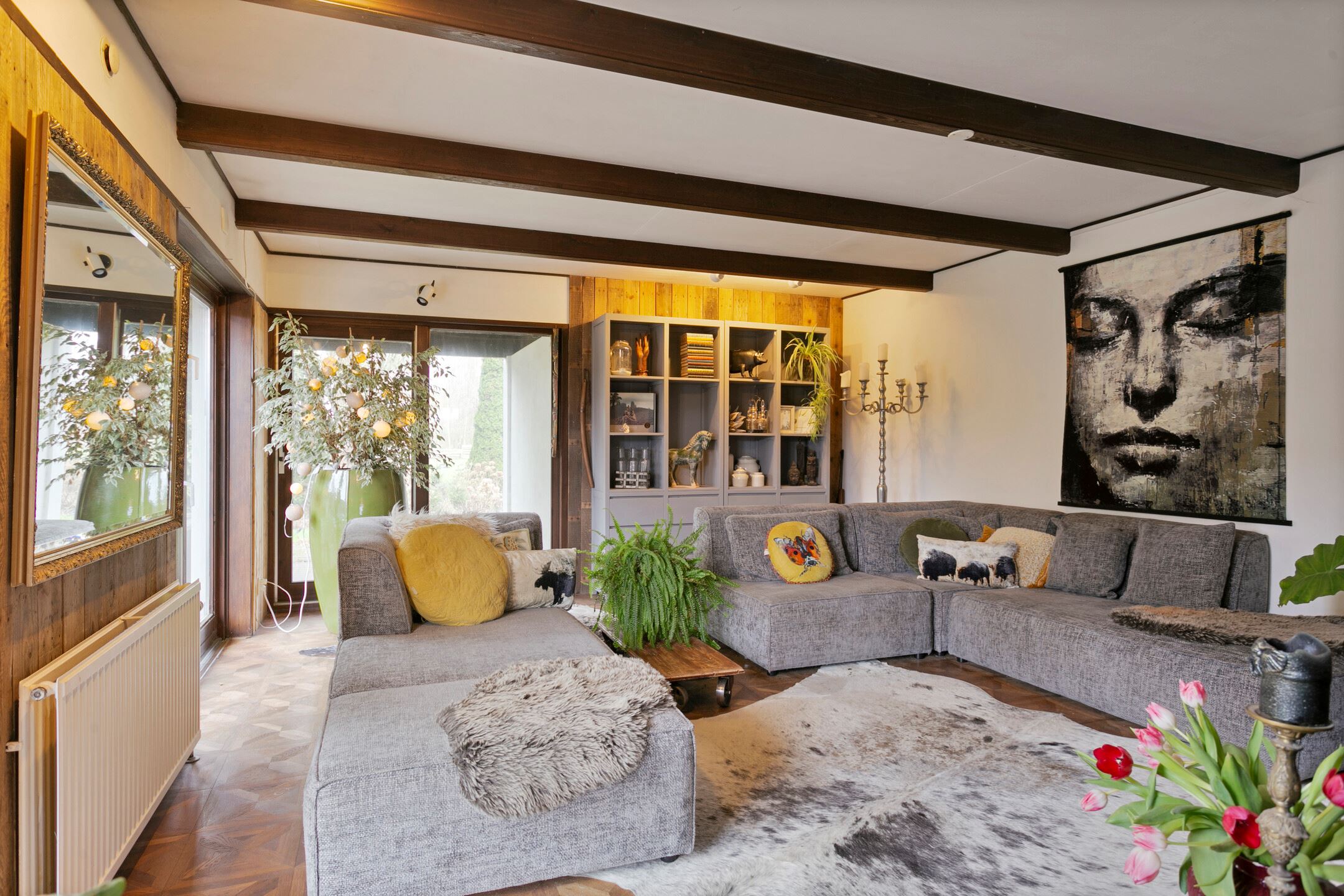 salon canapé gris maison contemporaine