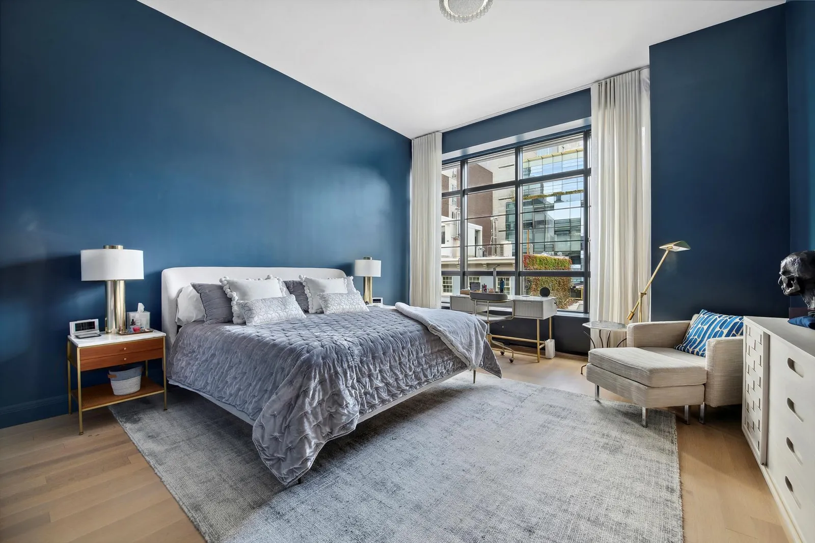 chambre avec baie vitrée décoration contemporaine