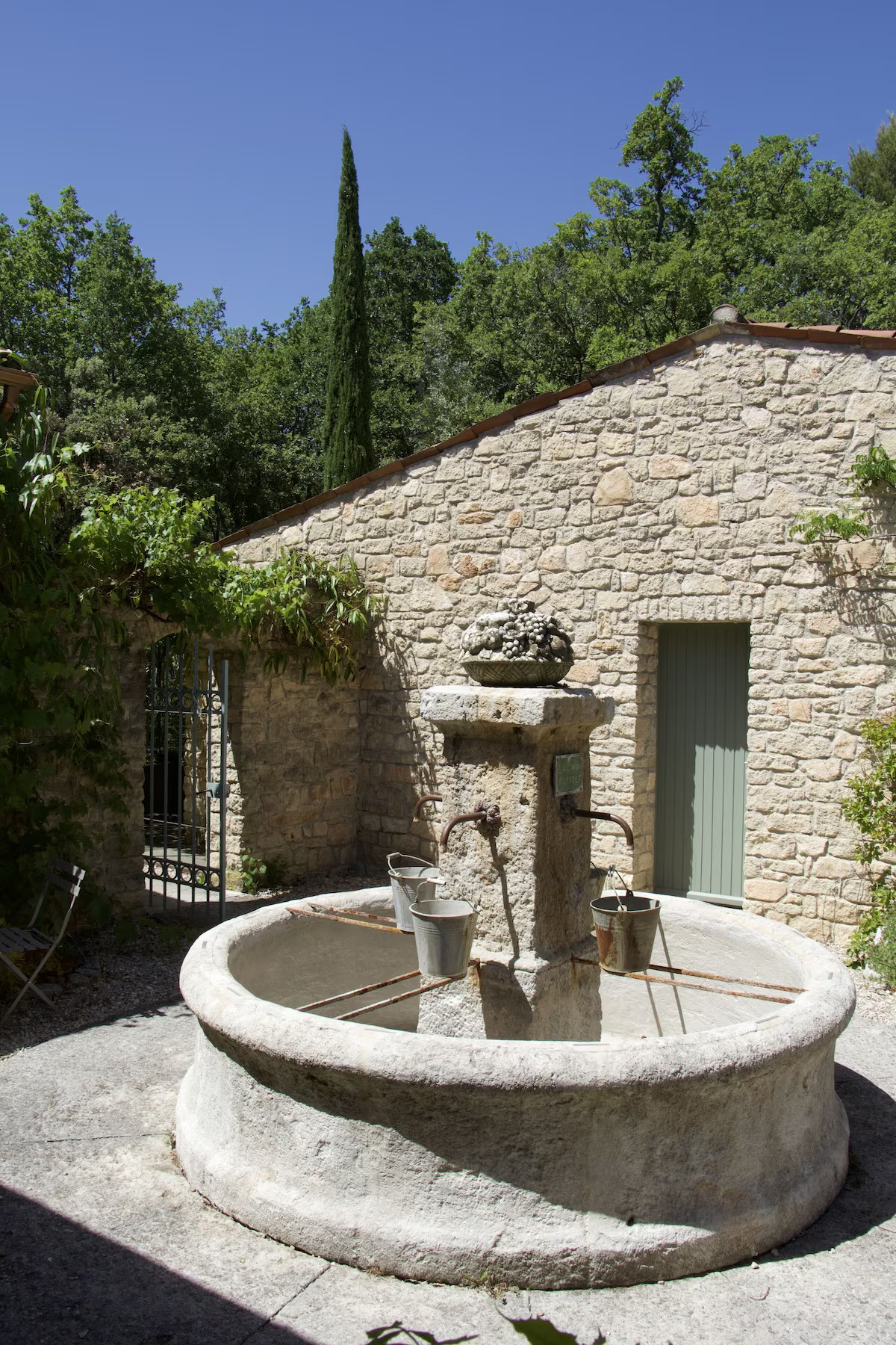 maison en pierres Mas du Loriot maison en pierres Mas du Loriot