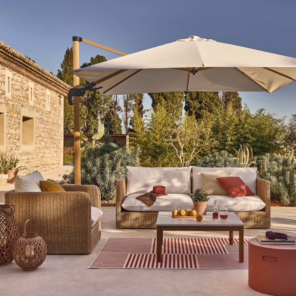 terrasse maison en pierre Provence