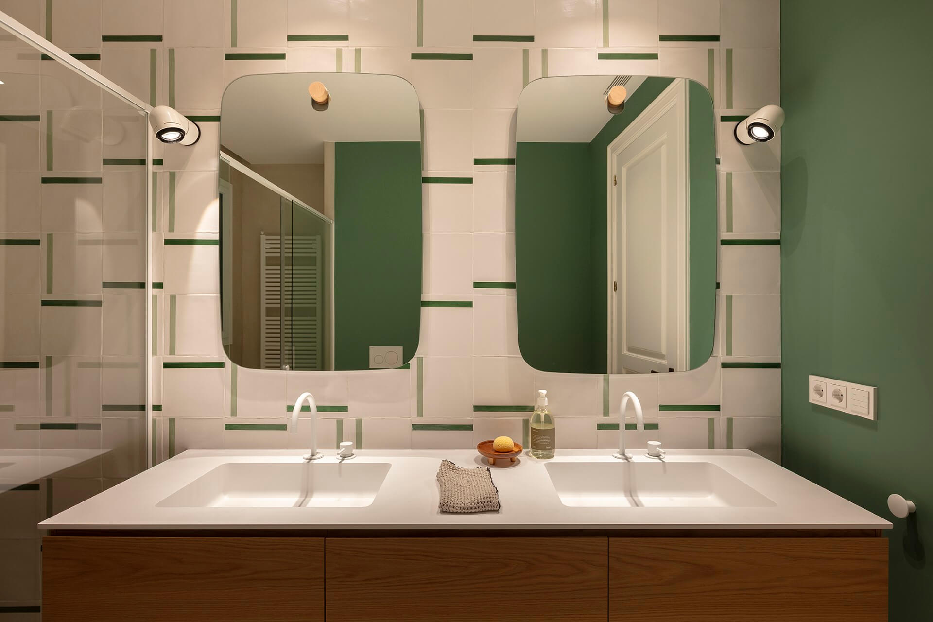 salle de bain bois et vert décoration contemporaine salle de bain bois et vert décoration contemporaine
