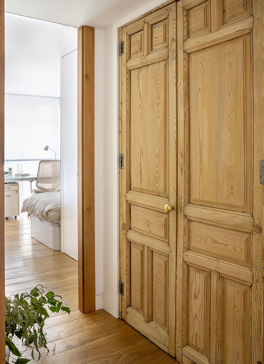 entrée avec placard bois entrée avec placard bois