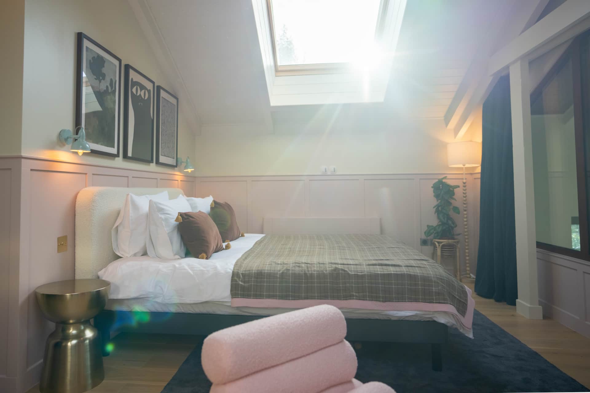 chambre mansardée avec velux maison en bois vue Seine La Vie Sage chambre mansardée avec velux maison en bois vue Seine La Vie Sage