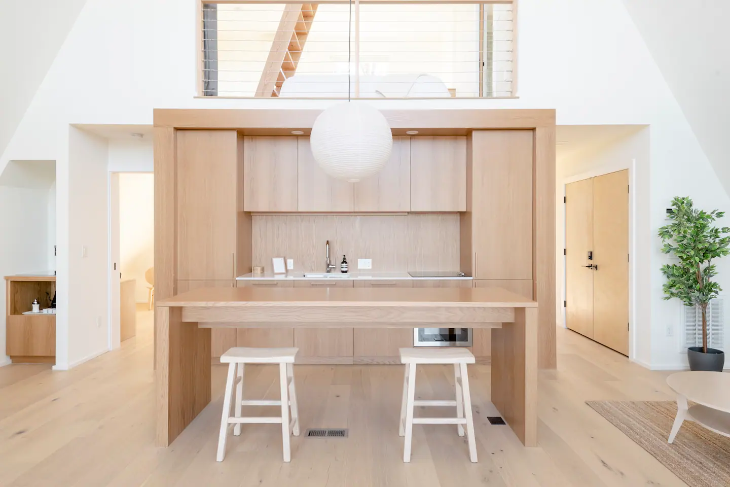 cuisine bois avec mezzanine maison A-Frame cuisine bois avec mezzanine maison A-Frame